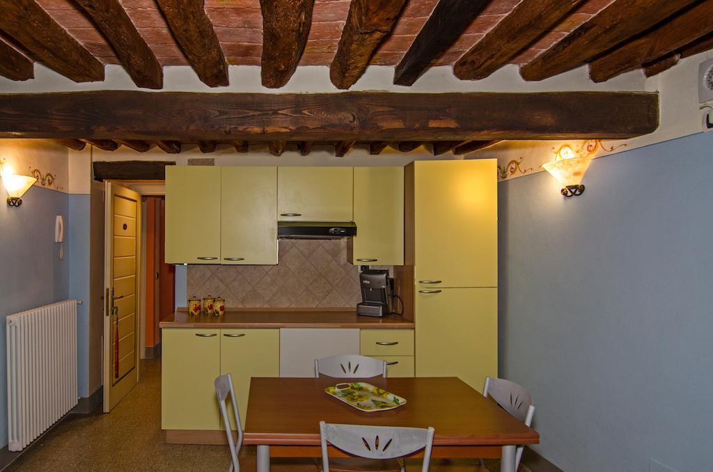 Antica Residenza Del Gallo Lucca Habitación foto